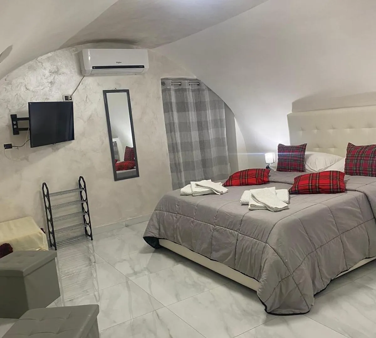 La Casa Di Pulcinella Villa Nápoles 0*,